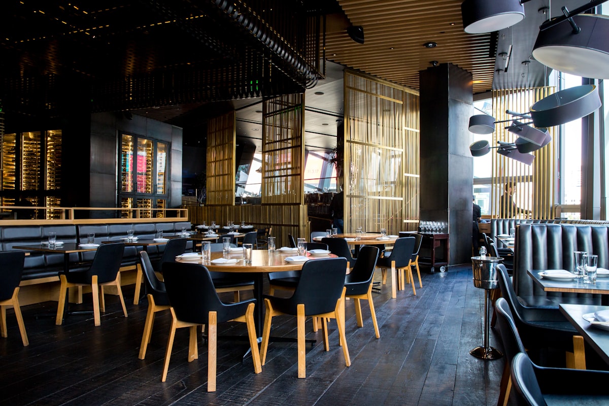 The Waste Reduction ROI of Real-Time Digital Menu Updates